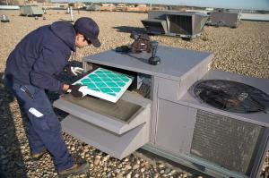 Our Service Techs Do Complete Air Conditioning Service as Well